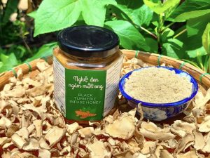 Nghệ đen ngâm mật ong - Black turmeric infused honey